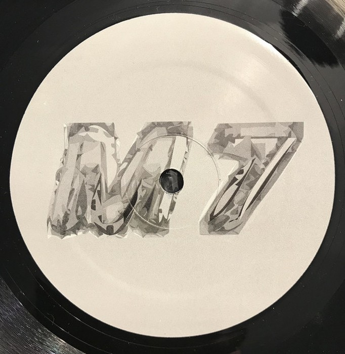 MAURIZIO - M7