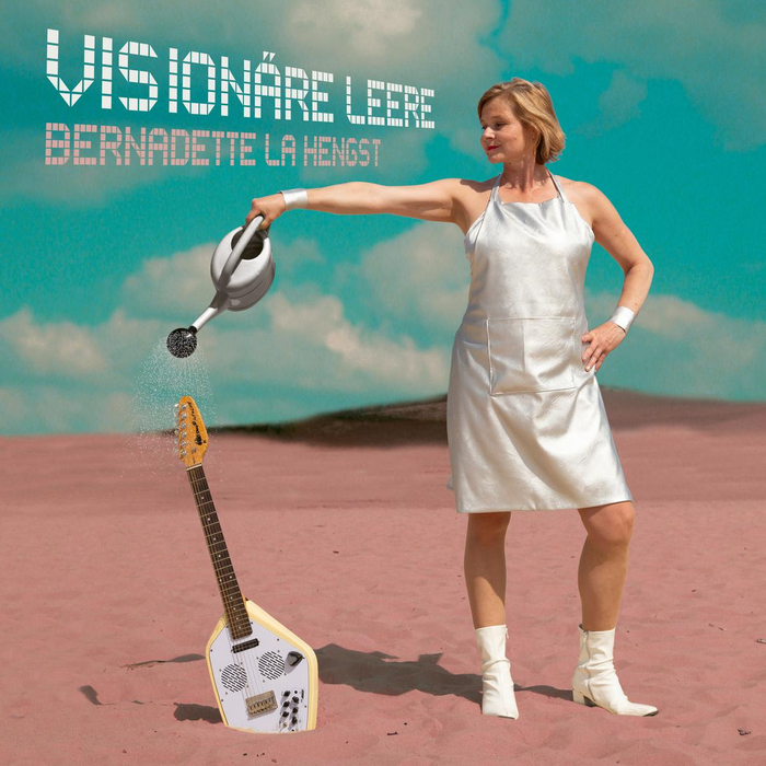 BERNADETTE LA HENGST - Visionre Leere (Petrol)