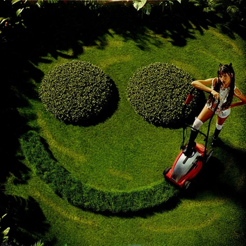 NINA CHUBA - Ich Lieb Mich, Ich Lieb Mich Nicht