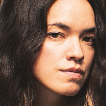 MOMOKO GILL - Momoko